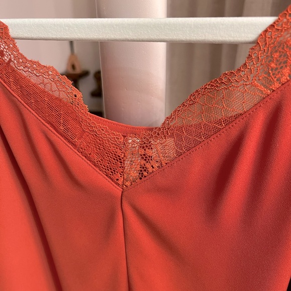 Cato Camisole size small. Burnt orange. Lace detail. Est.1946; - Picture 2 of 2